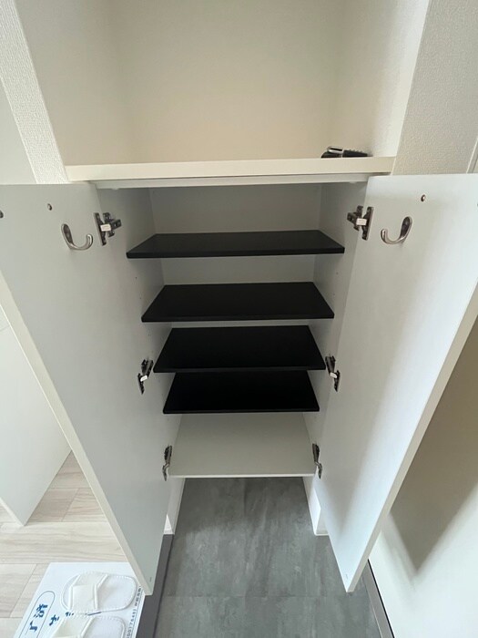 靴箱 セレニテ桜川駅前プリエ