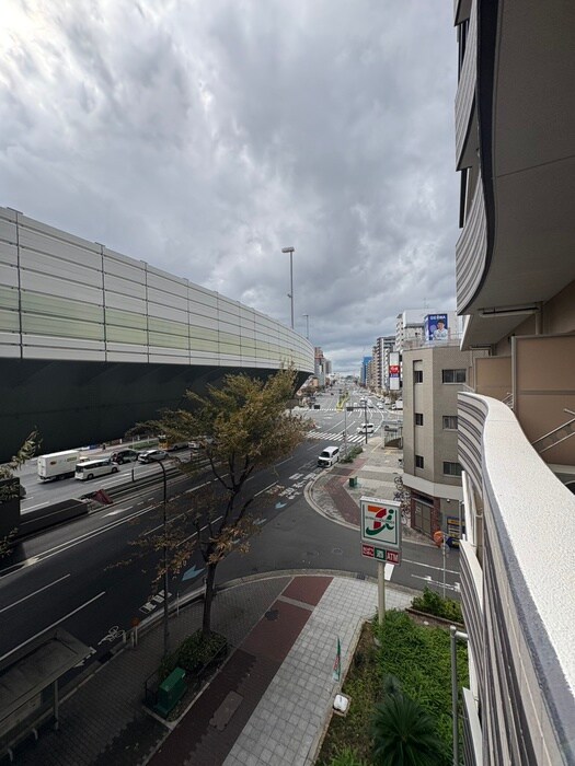 室内からの展望 セレニテ桜川駅前プリエ