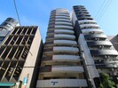 セレニテ堺筋本町プリエの外観