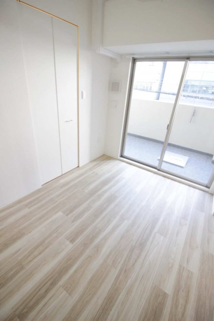居室 セレニテ堺筋本町プリエ