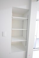 収納 セレニテ堺筋本町プリエ