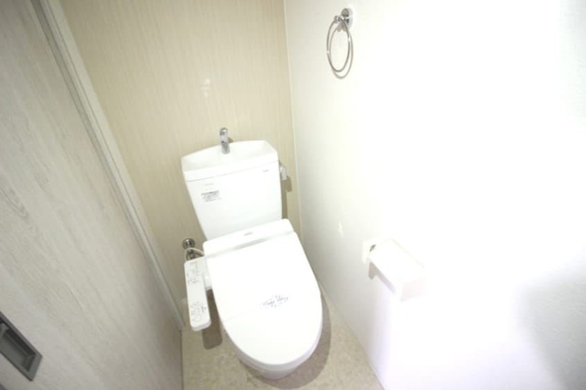 トイレ ＤＯ　ｋｉｔａｔａｎａｂｅ