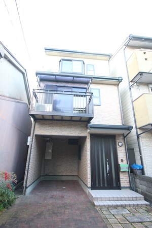 下木下町貸家