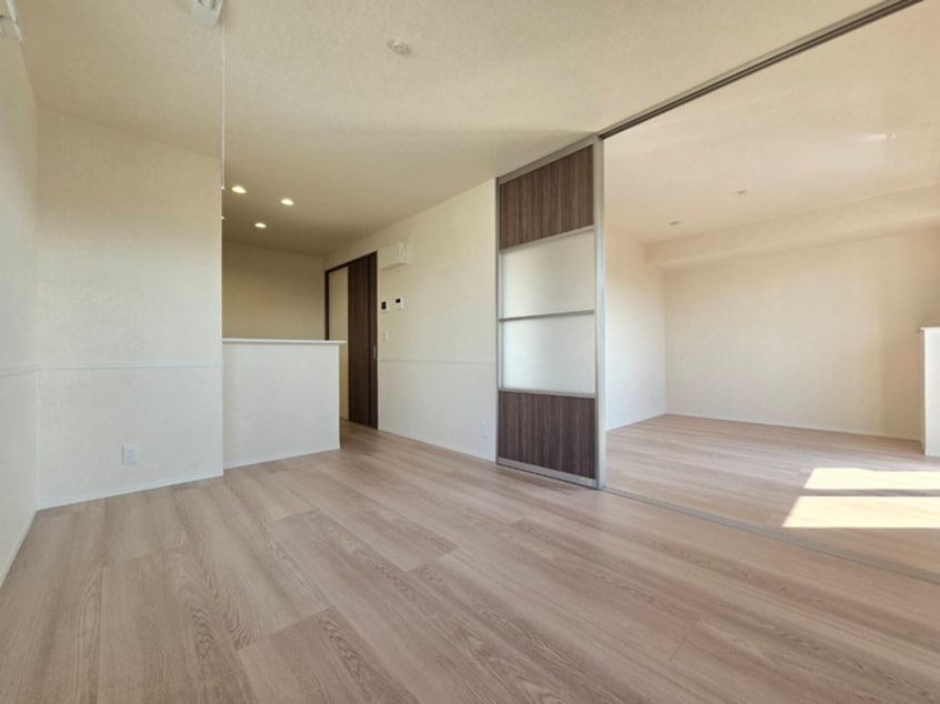 居室 GRAMM六地蔵A棟