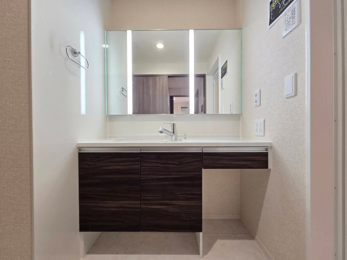 洗面 GRAMM六地蔵A棟