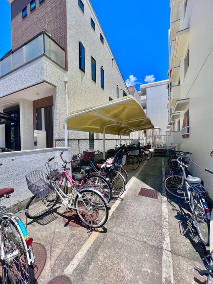 駐輪場 サンコーポムコ