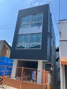 アベニュー瓢箪山の外観