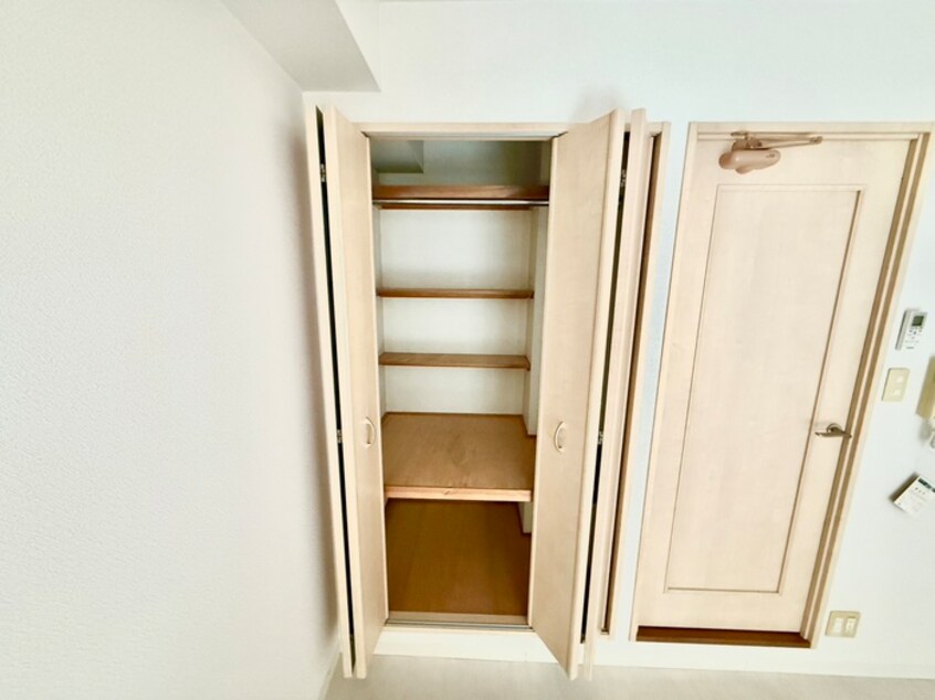 収納 梅田エクセルハイツ