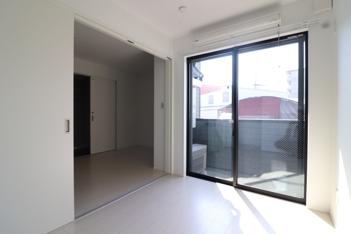 居室 COSMIC SQUARE