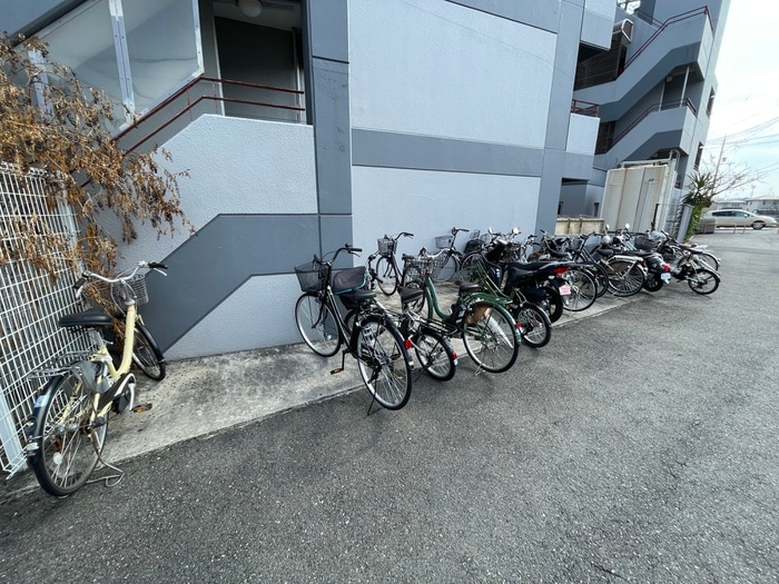 駐輪場 パイン・リバーⅠ