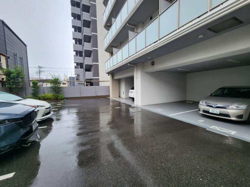 駐車場 La Douceur豊中南