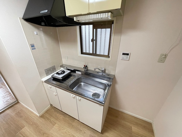 キッチン ピュア中山手