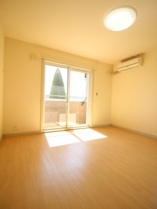 居室 Ｓｕｎｎｙ　Ｈｉｌｌｓ