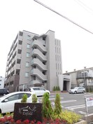 エンフォルドの外観