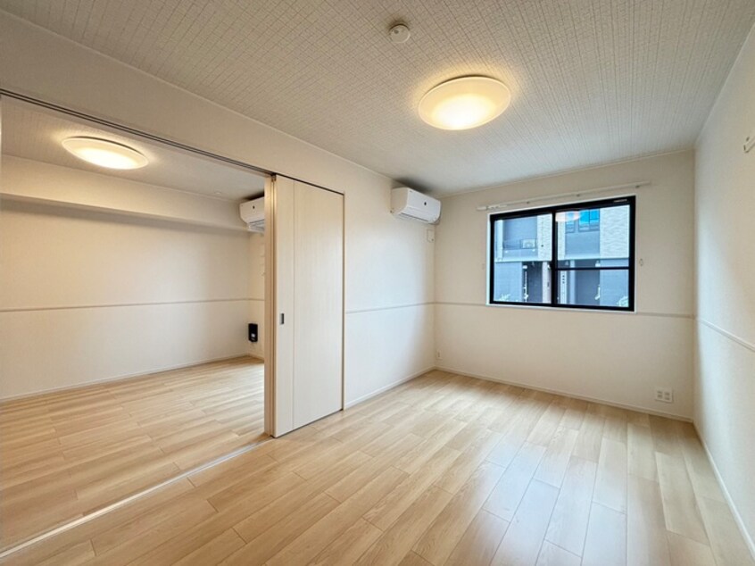 居室 スペチアーレ　ドゥーエ