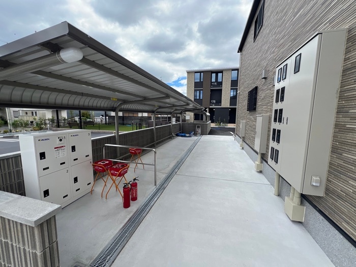 駐輪場 スペチアーレ　ドゥーエ