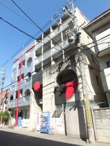 レッドボールコート上鳥羽