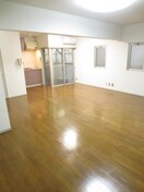 居室 レッドボールコート上鳥羽