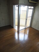 居室 レッドボールコート上鳥羽