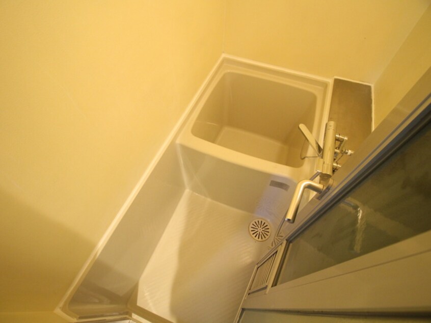 バス／シャワールーム等 レッドボールコート上鳥羽