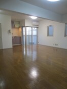 居室 レッドボールコート上鳥羽
