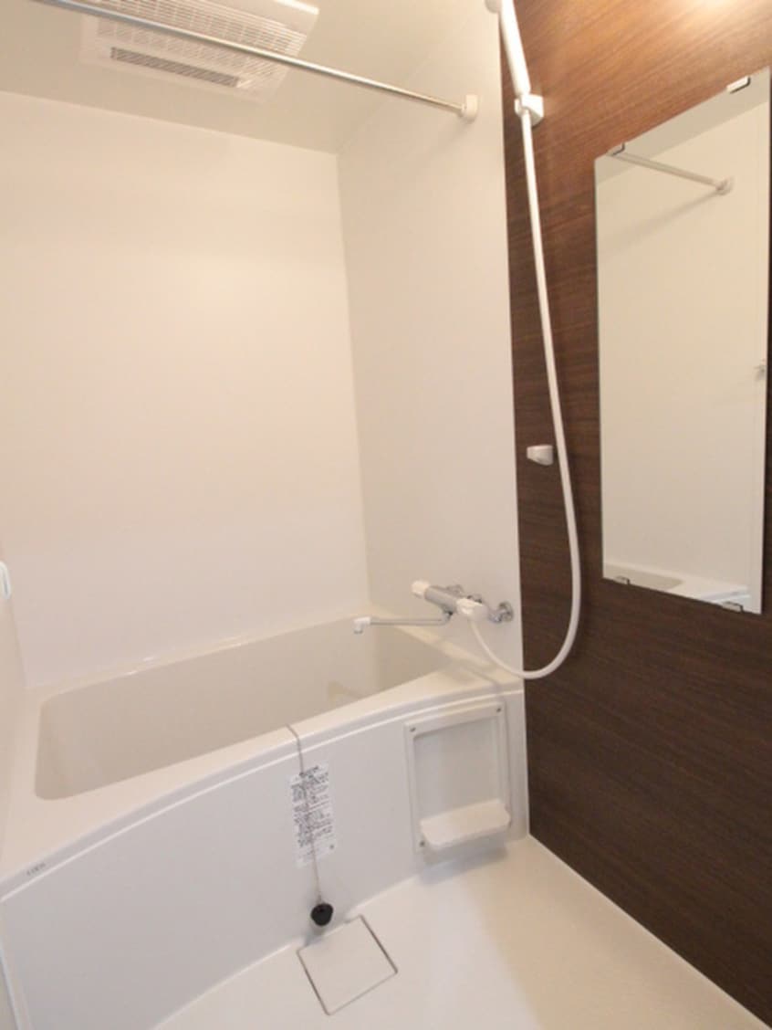 バス／シャワールーム等 ノイヴェル小路