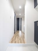 玄関 ノイヴェル小路