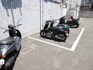 バイク置き場 ラ・フォーレ上新庄