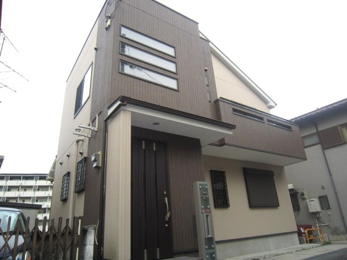 外観写真 鴬の森町1貸家