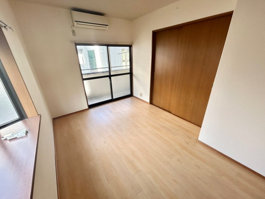 居室 ジョイフル塚口