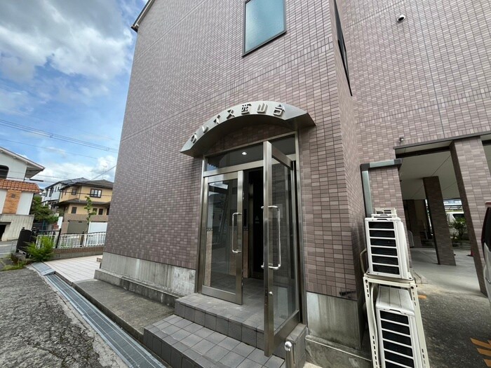 エントランス部分 グレイス西山台
