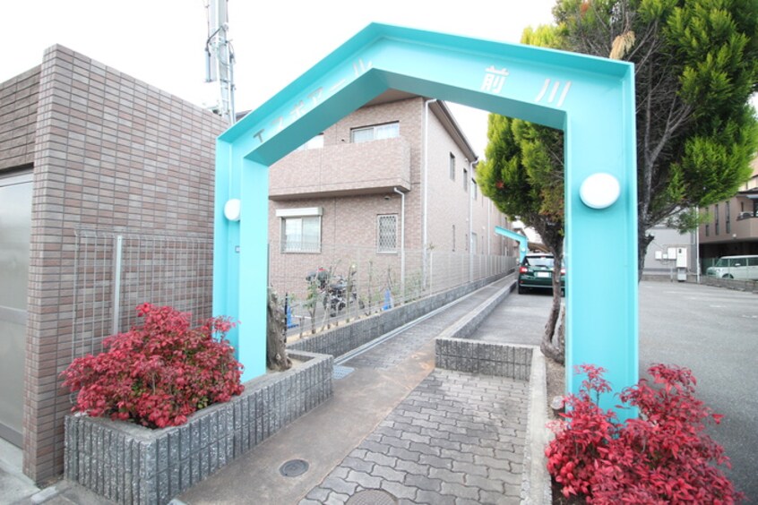 エントランス部分 エスポワ－ル前川