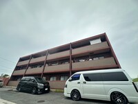 リーブ平田