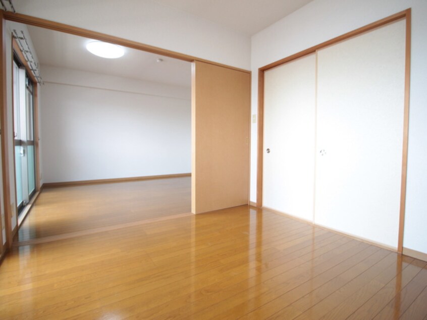 廊下 セリーゼ茨木