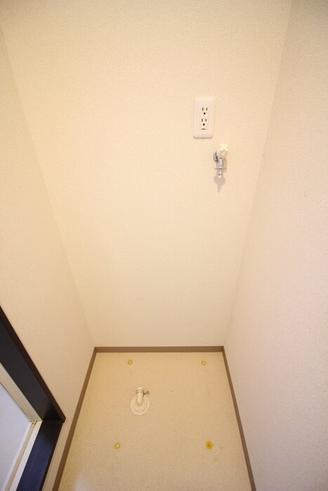 洗濯機置場 フジパレス千林大宮