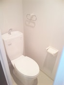 トイレ ロ－ズコ－ト花名