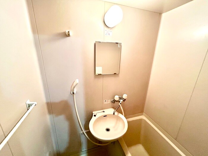 洗面 ラ・ポ－ル鳥飼