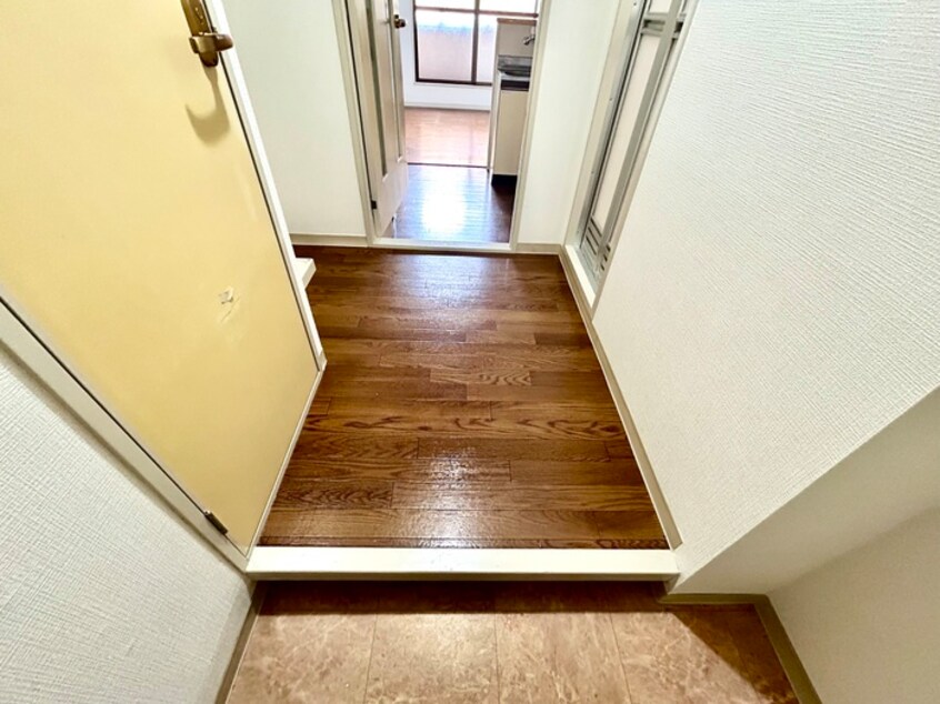 廊下 ラ・ポ－ル鳥飼