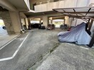 バイク置き場 エクセル須賀の森
