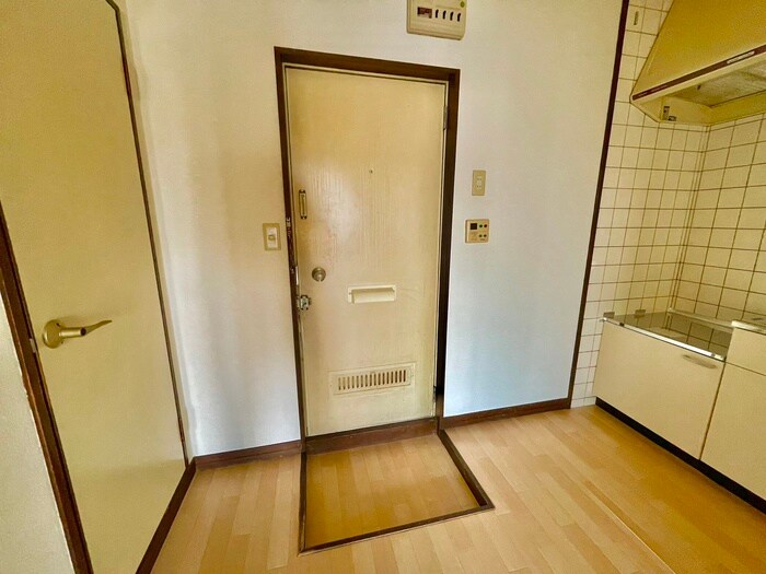 玄関 林荘マンション