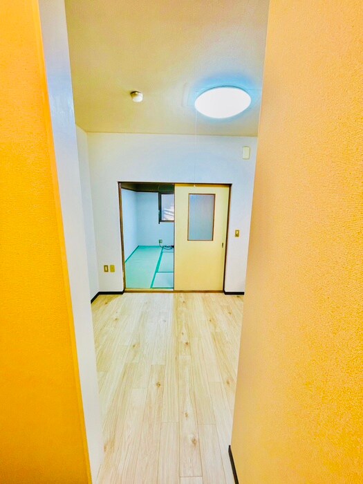 廊下 林荘マンション