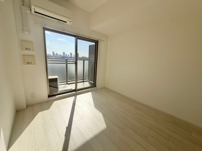 居室 ｴｽﾘｰﾄﾞ新北野ｸﾞﾗﾝﾘﾝｸ（902）