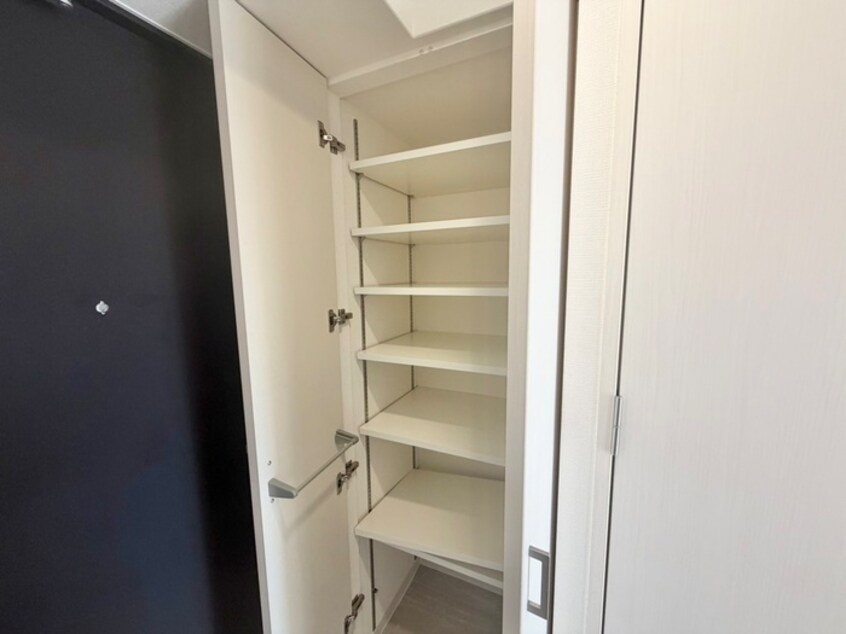 靴箱 ｴｽﾘｰﾄﾞ新北野ｸﾞﾗﾝﾘﾝｸ（902）