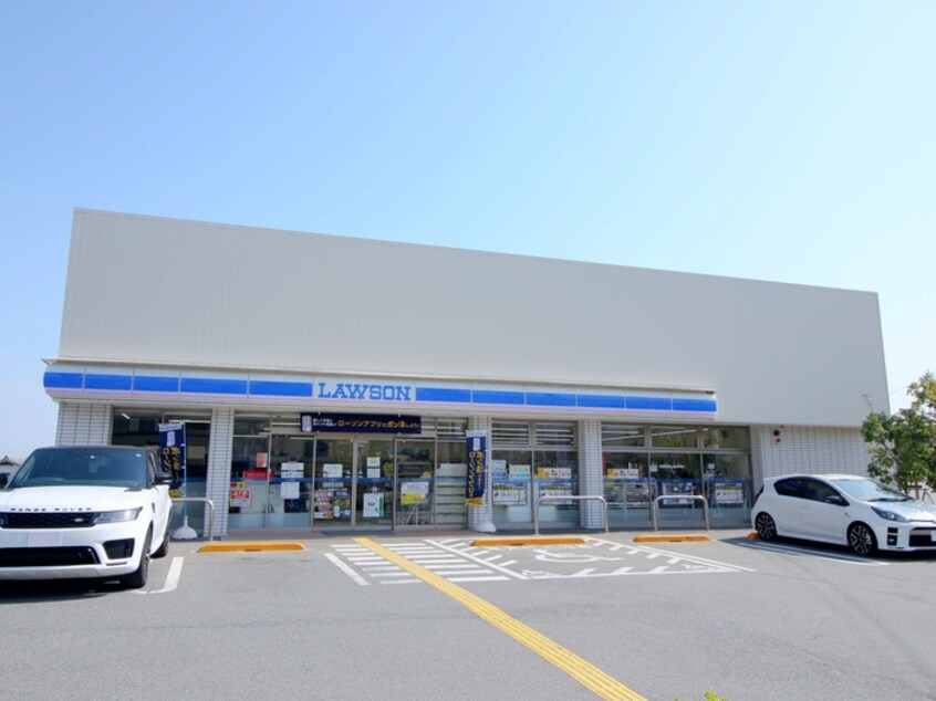 ローソン箕面石丸二丁目店(コンビニ)まで163m リバティハウス箕面