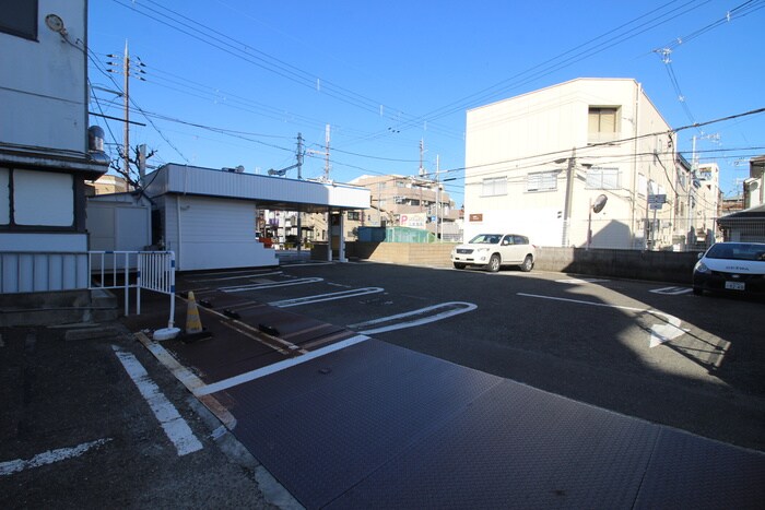 駐車場 ハイツ　オ－キタ竹橋