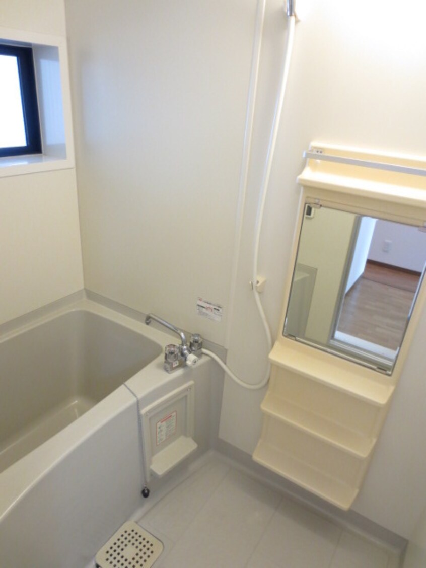 バス／シャワールーム等 メルベ－ユＯ・Ｙ