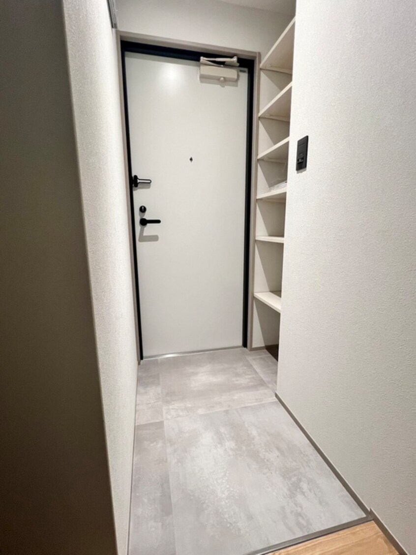 玄関 プラウレーヴ富小路