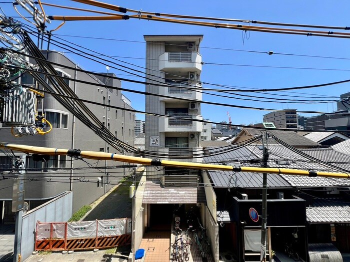 室内からの展望 プラウレーヴ富小路