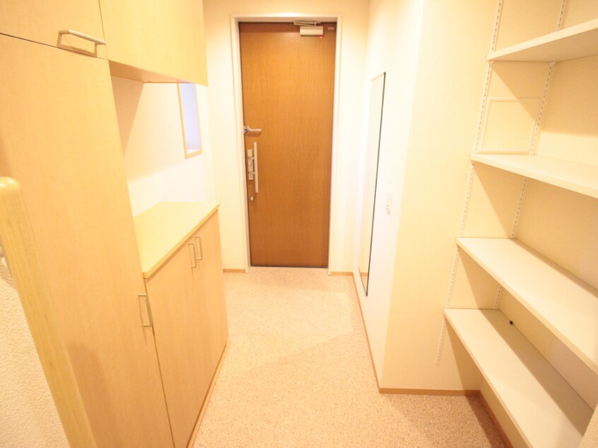 玄関 エスポワール・アイ北春日丘Ⅲ