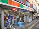 サンクス(コンビニ)まで300m サンロイヤル